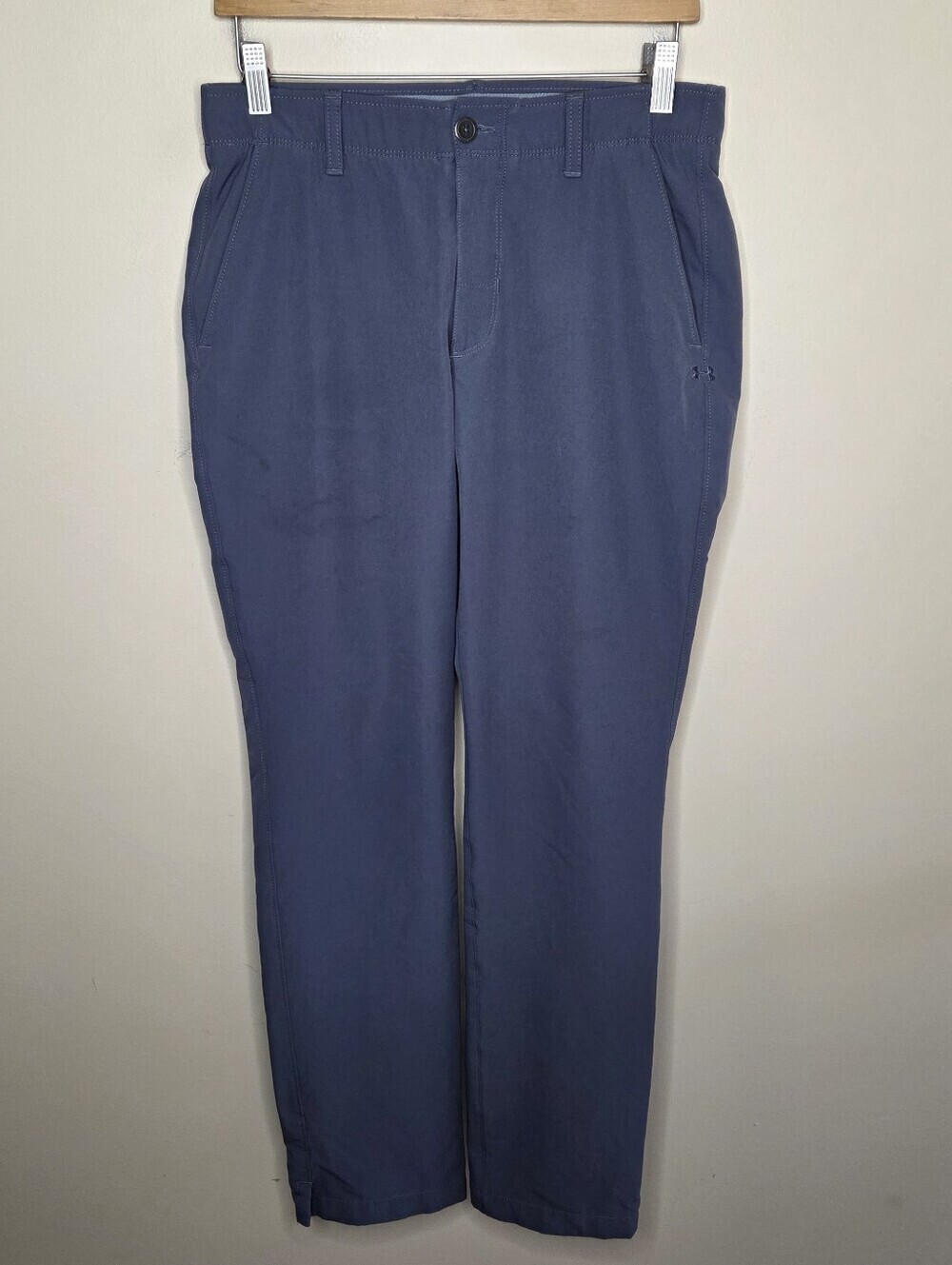 Under Armour Dark Gray Athleisure Pants Loose Fit Coldgear Size 30x32